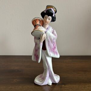 vintage Capodimonte porcelain geisha figurine